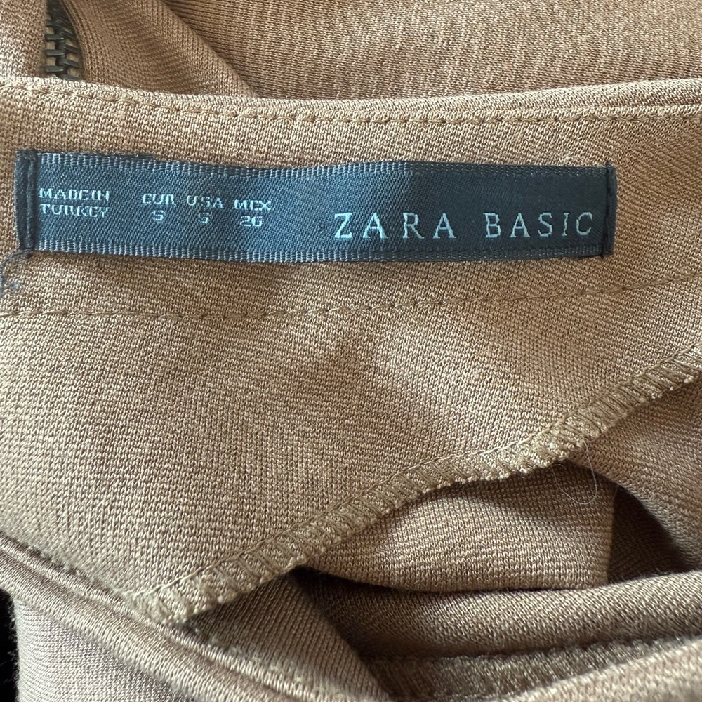 Zara - Beige Sleeveless Dress - Picture 3 of 3